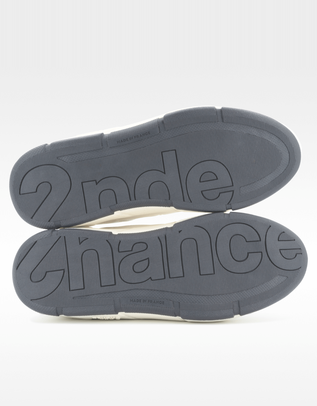 sneakers-neo-loopr3-2ndechance-white-recyclees-recyclable-madeinfrance-ambiance-semelles